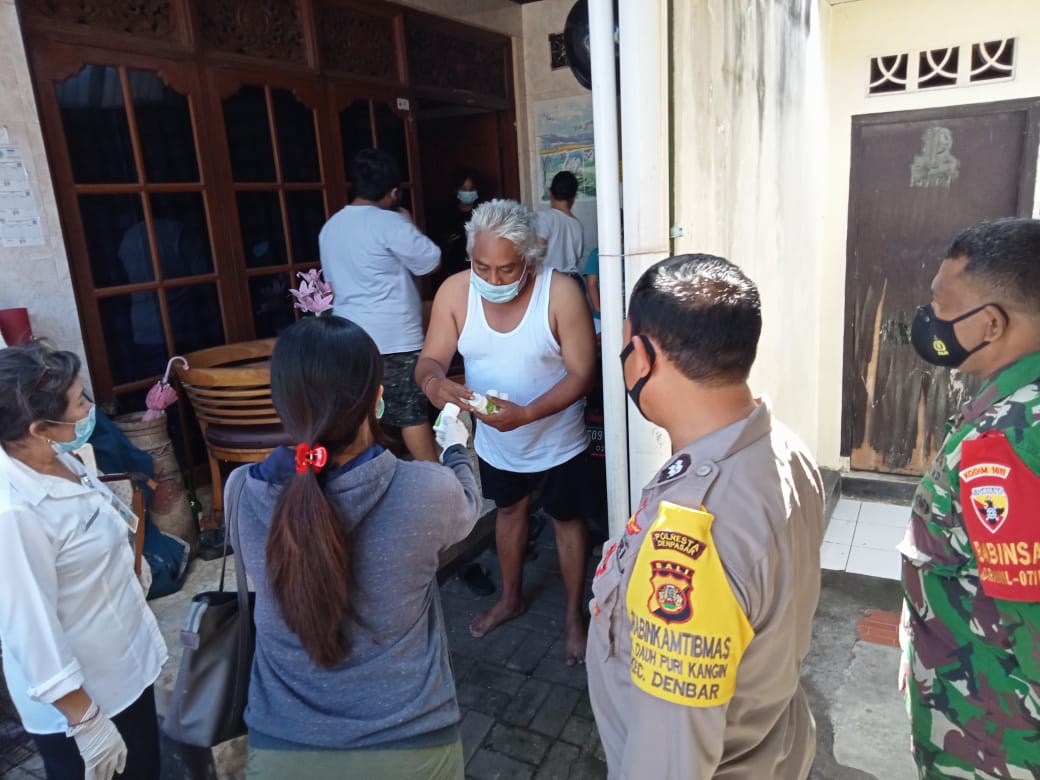 TRACING KEPADA WARGA YANG TERPAPAR COVID-19